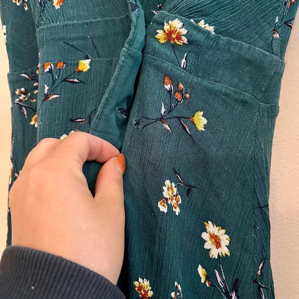 Francesca's Maxi Dress - Picture 9 of 10